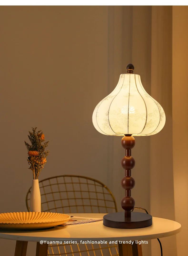 Chinese Style Luxury Cloth Floor Lamp Retro Art Living Room Bedroom Study Villa Hotel LED Decorative Standing Lighting Fixtures